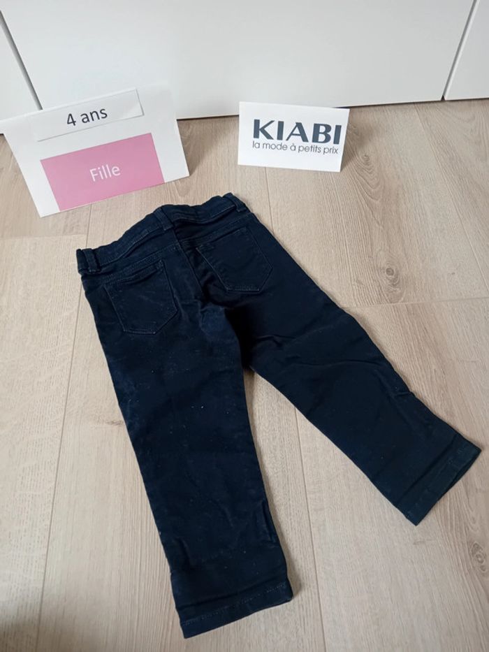 Pantacourt fille 4 ans Kiabi - photo numéro 2