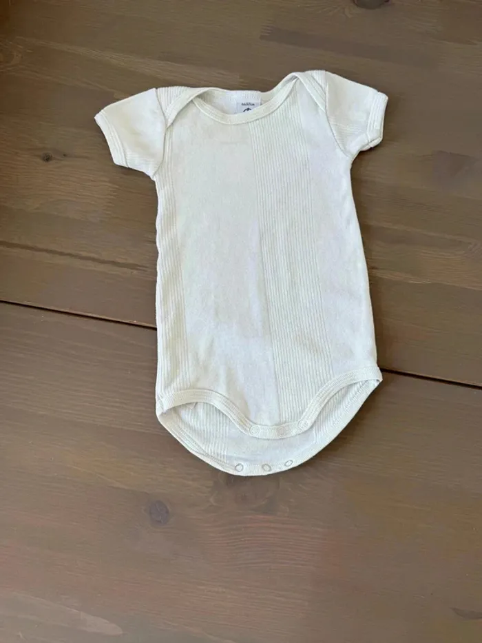 Body manches courtes Petit Bateau - Côtelé Blanc - 6 mois (67 cm)