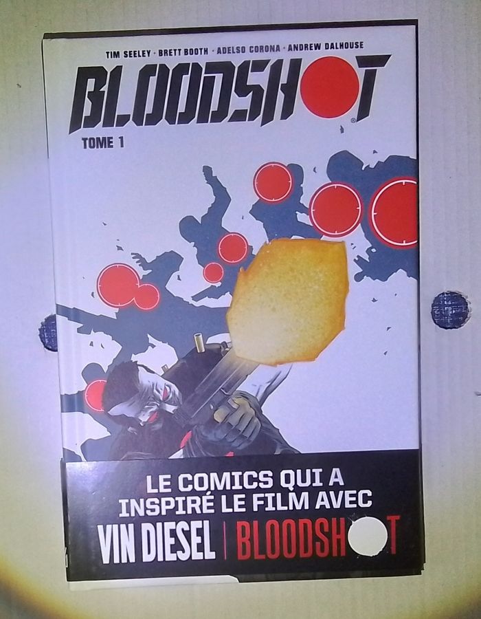 Bande dessinée cartonnée tome numéro un bloodshot - photo numéro 1