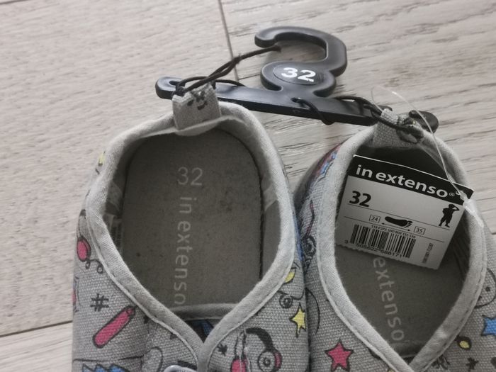 Chaussures en toile grises - photo numéro 3