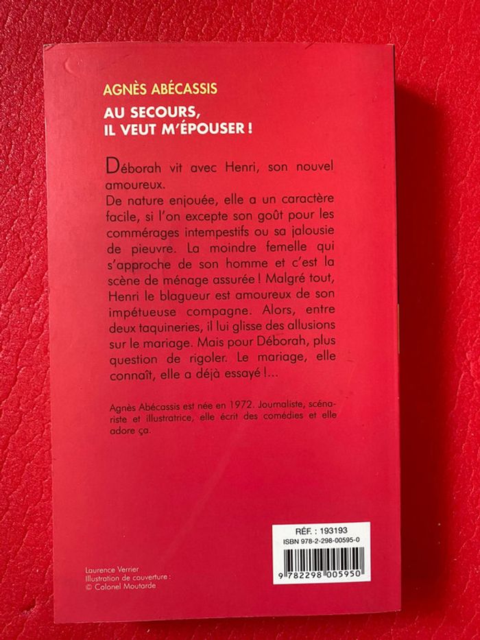 Livre « au secours il veut m’épouser » - photo numéro 2