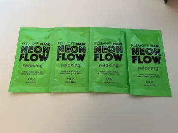 Masque visage vert