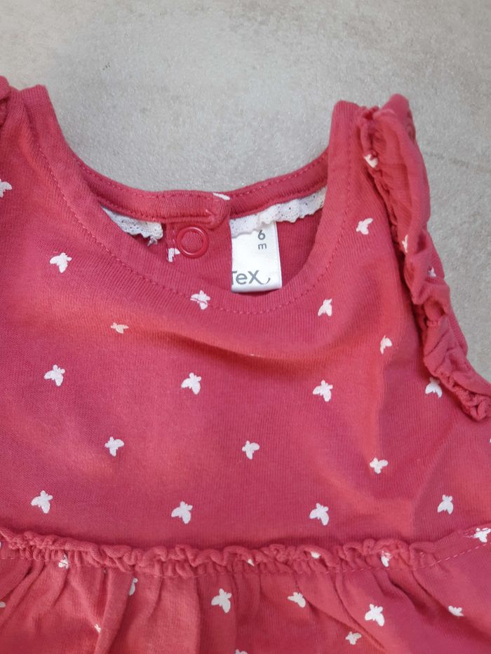 Robe Tex 6 mois - photo numéro 2