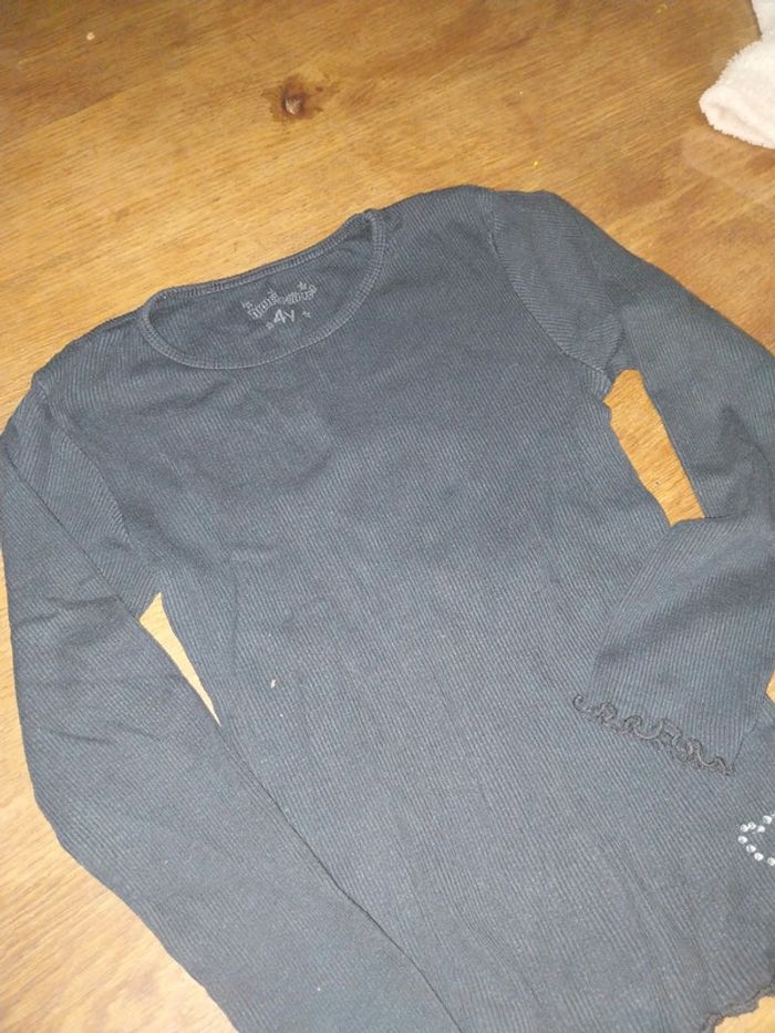 T-shirt 4 ans - photo numéro 3