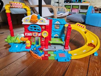 Maxime caserne de pompiers Tut Tut bolides 