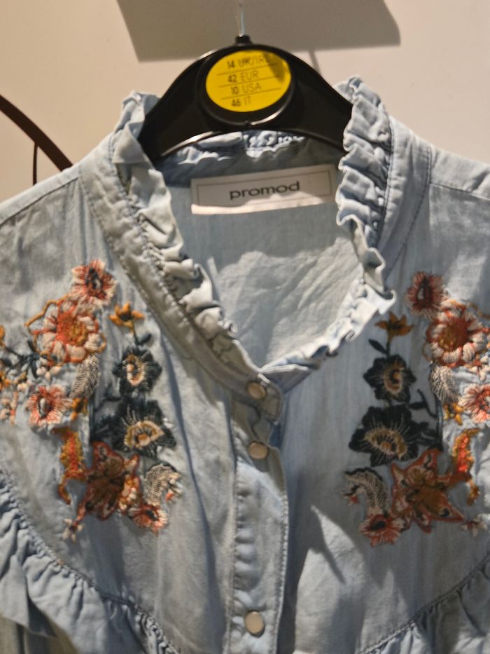 Blouse sans manches en lyocell avec 🌸 brodées T.44/46 Promod neuve - photo numéro 2