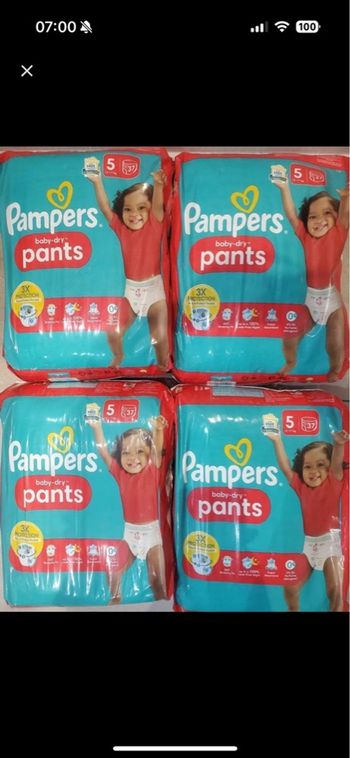 4 paquets de couches Pampers taille 5 pants