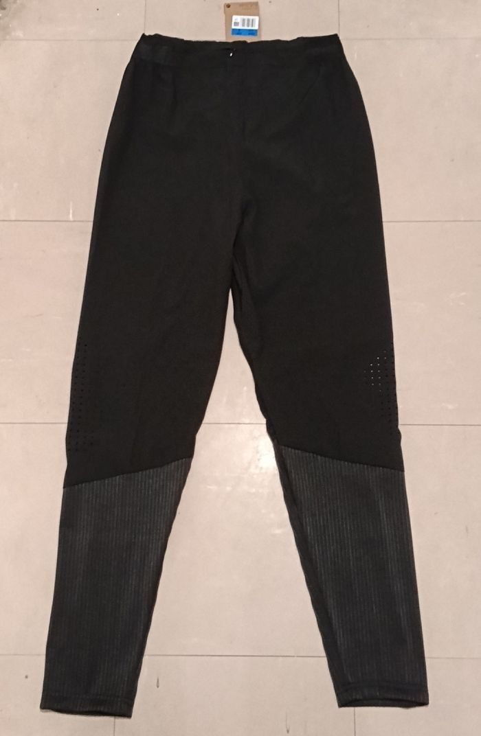Bas de running Nike Aeroswfit neuf avec étiquette 🏷️ - photo numéro 2