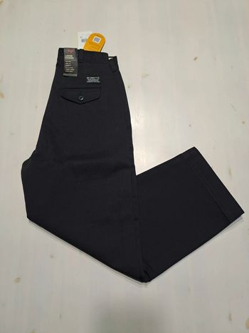 Chino loose Levi's 26x27