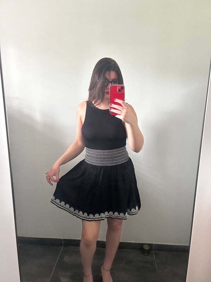 Superbe Jupe Noire Brodée Camaïeu - Taille 36 (S) - Style Bohème - photo numéro 1