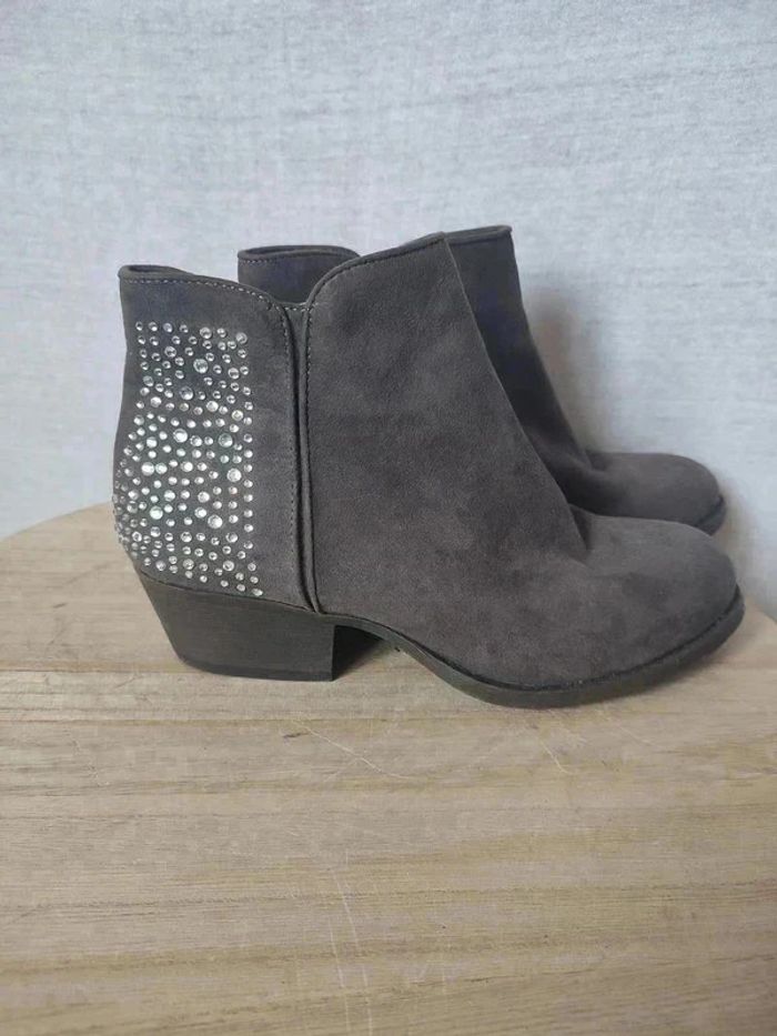 Bottines grises - photo numéro 2