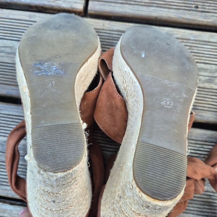 Sandales compensées Kiabi - photo numéro 4