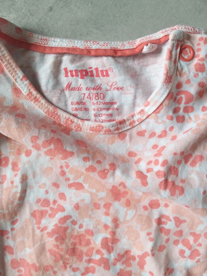 T-shirt manche courte en 6 mois - photo numéro 2