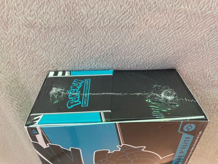 Coffret Pokémon ETB 10.5 - photo numéro 6