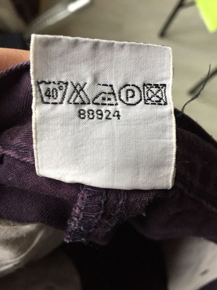 Short Bermuda 100% coton prune Taille 40 - photo numéro 4