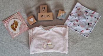 Grenouillère velours rose pâle sergent Major thème chat 9M (BE)