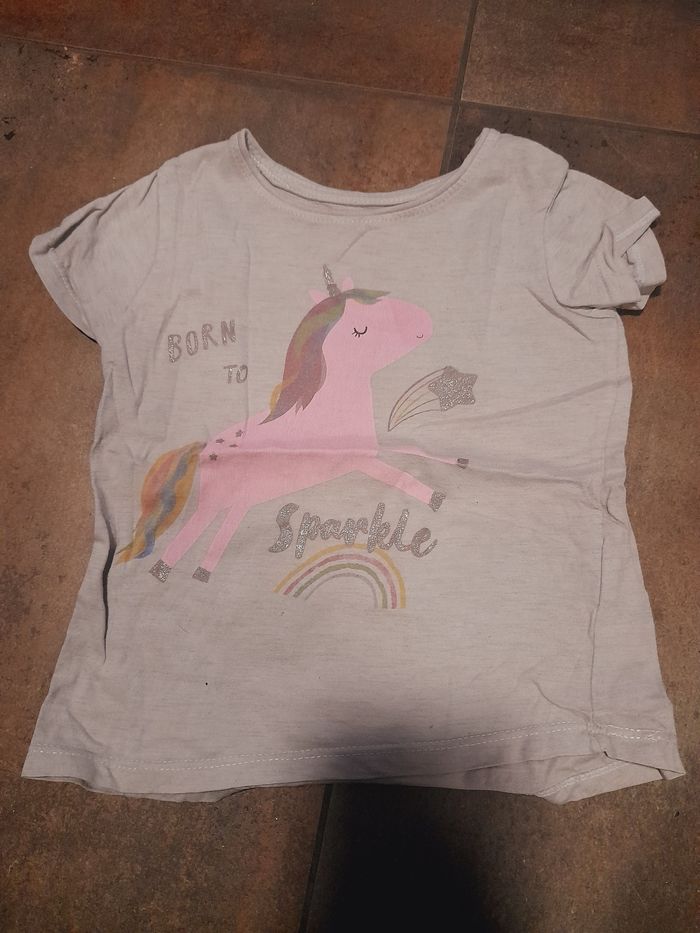 Pulls et t-shirt 98 104 - photo numéro 10