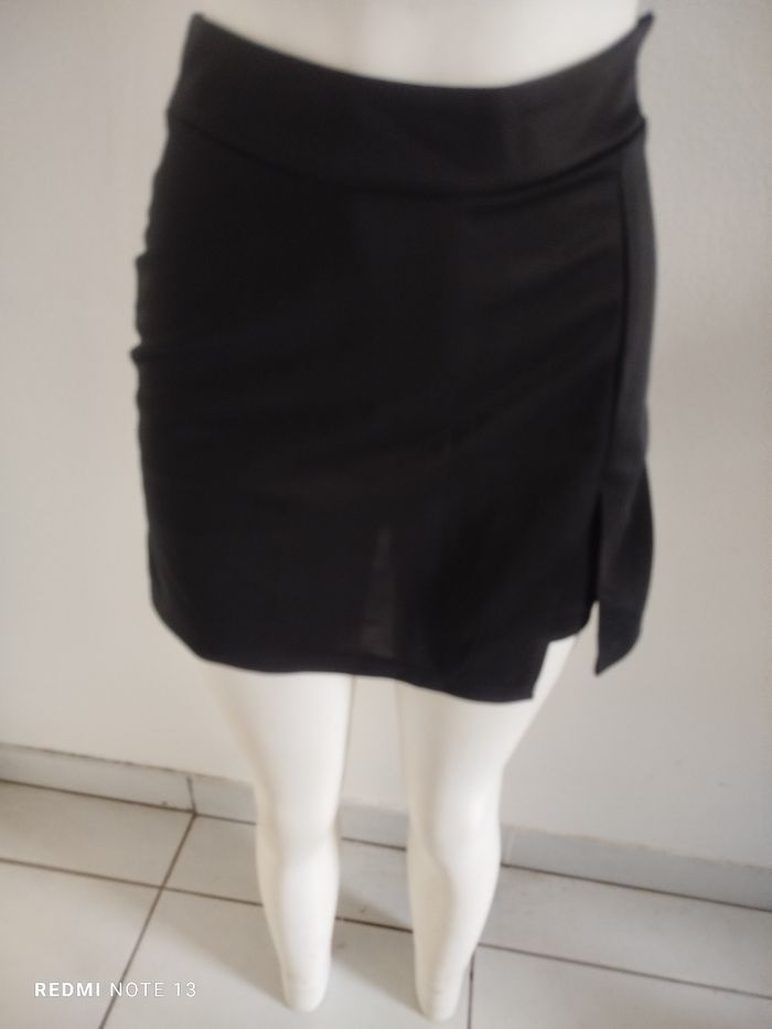 #kytie34femme. Short jupe taille 34