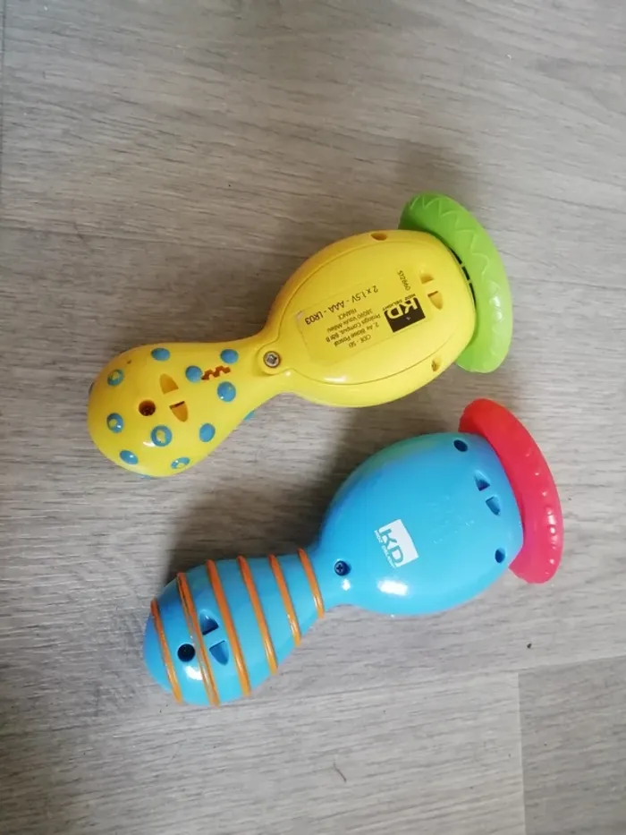 Maracas musicales - photo numéro 2