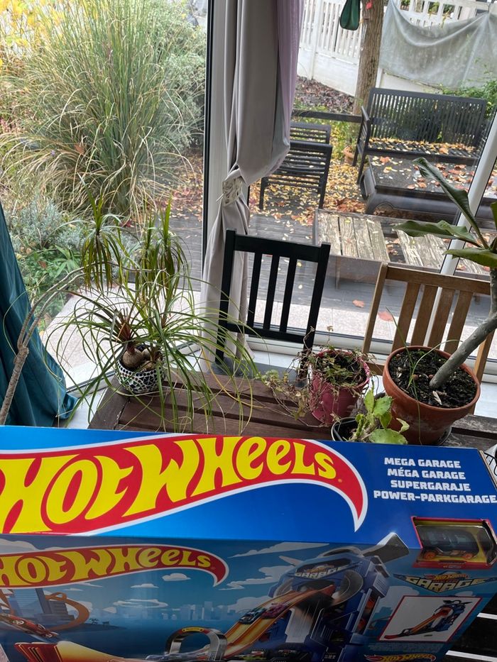 Hot wheels méga garage neuf - photo numéro 5
