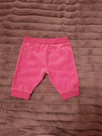 1Euro _ Jogging en velours ras T. 62cm 💮80% Coton 20% Polyester