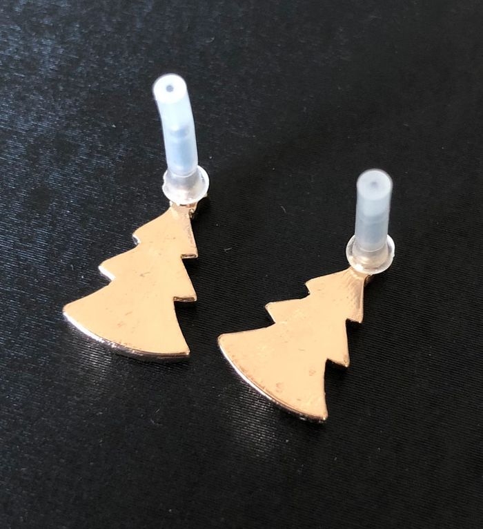 Boucles d’oreilles Sapin noël 🎄 neuves - photo numéro 2