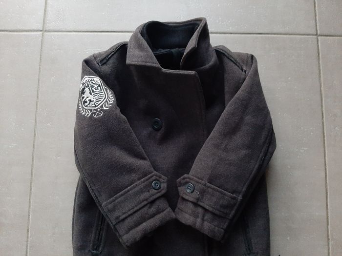 Manteau comme neuf gris foncé confortable et chaud - photo numéro 7