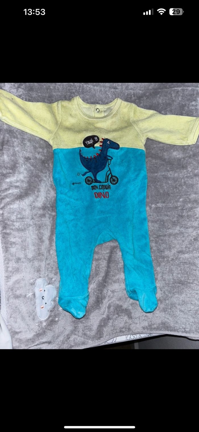 2 pyjamas dinosaures - photo numéro 3