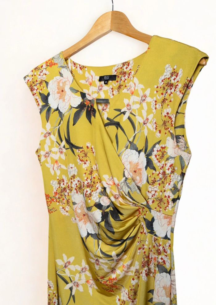Robe à fleurs jaune • floral print yellow dress Jacqueline Riu Taille 38 - photo numéro 3