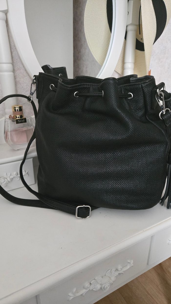 Sac noir - photo numéro 3