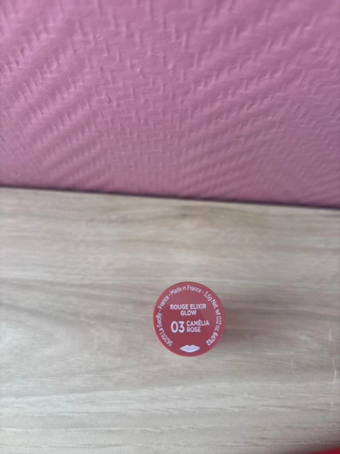 Rouge à lèvre - photo numéro 2