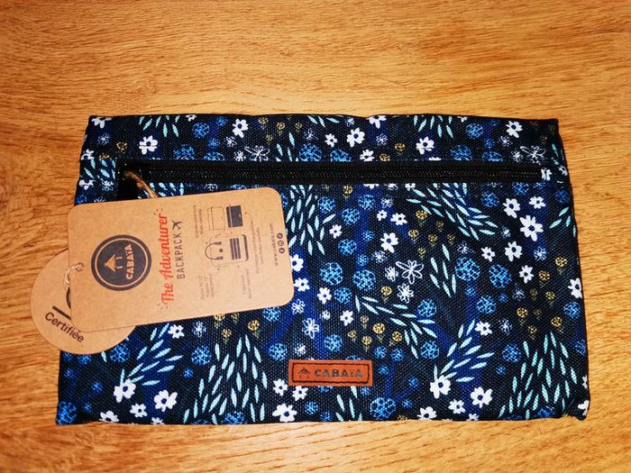 Pochette Cabaïa