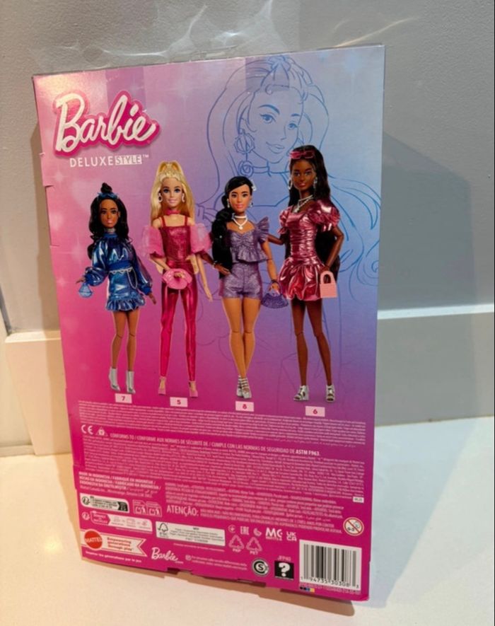 Barbie deluxe style num 5 neuve - photo numéro 2