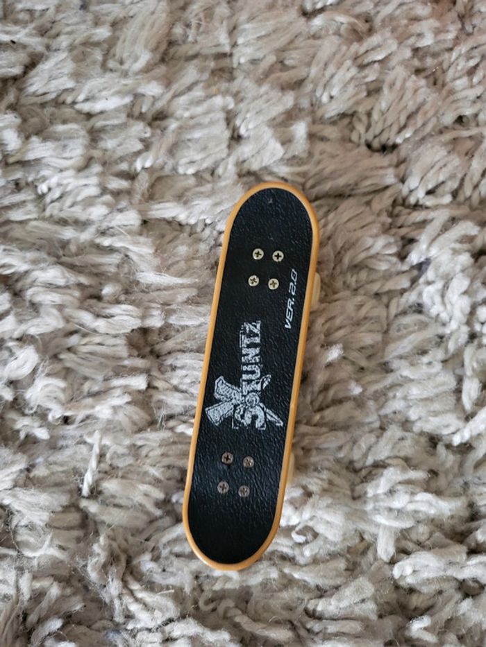 Skateboard de doigt jouet enfant - photo numéro 2