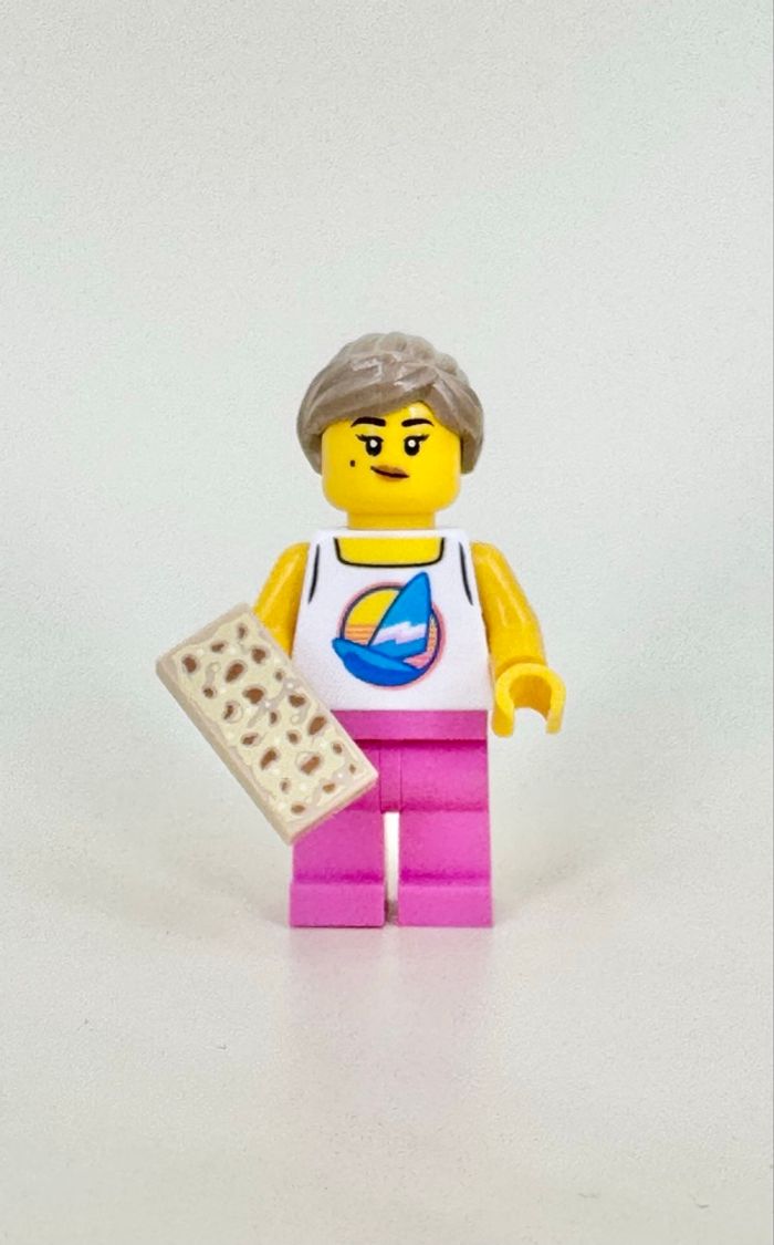 Lego Figurines Ideas : Propriétaire du Magasin de Plongée de la Riviera Italienne - NEUF