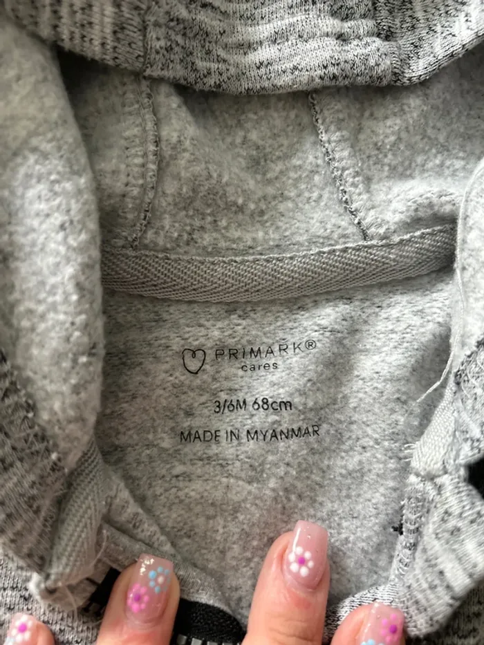 Veste à capuche grise - photo numéro 2