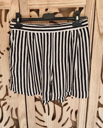 Short à rayures Taille 38 H&M