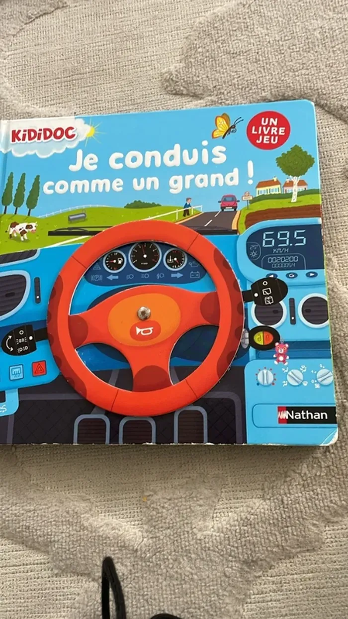 Lot de 9 livres Kididoc Nathan – livres interactifs enfants - photo numéro 12