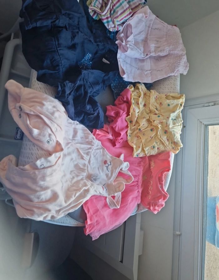 Lot robe - photo numéro 4