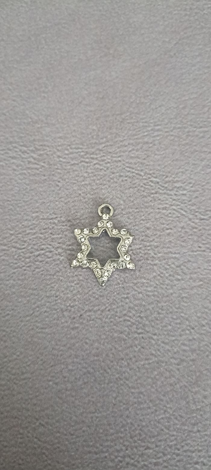 Pendentif breloque charm