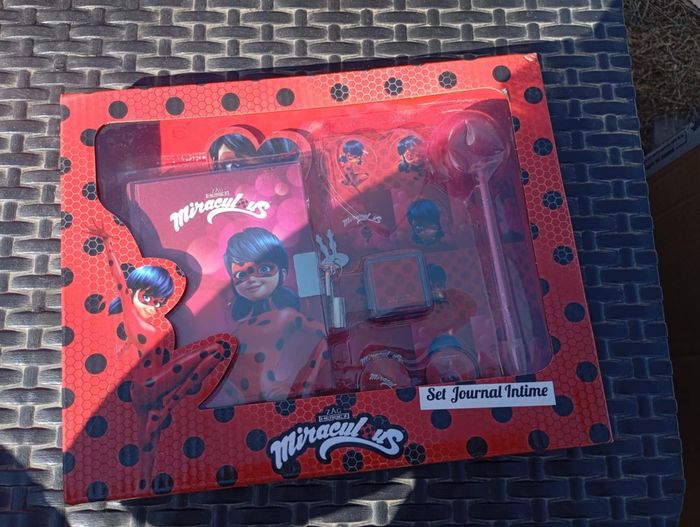 Set journal intime miraculous