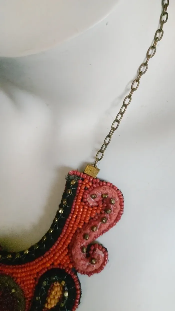 Collier plastron en perle éthique vintage Rouge orange noir - photo numéro 3