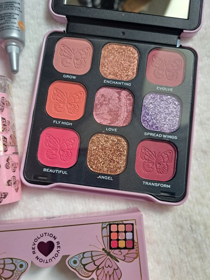 box maquillage et soins neufs. lot de produits dans un coffret 🎁 - photo numéro 14