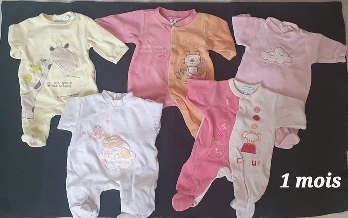 Lot 5 pyjamas 1mois