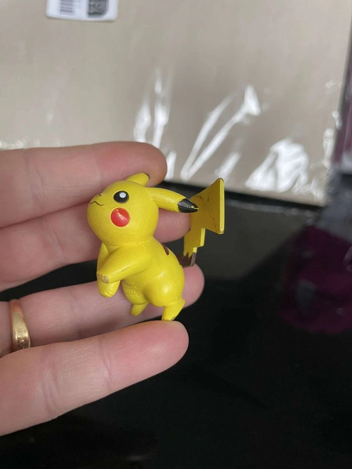 Figurine Pokémon Pikachu Tomy Nintendo - photo numéro 2