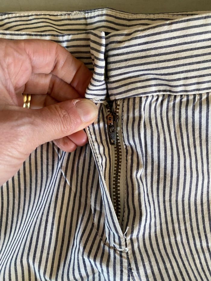 Short Bermuda J.Crew blanc et bleu marine à rayures taille 2 - photo numéro 14
