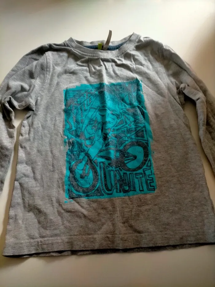 Lot de tee-shirts garçon 3 ans - photo numéro 2