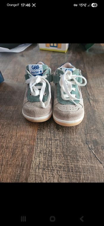 Chaussures GBB taille 21