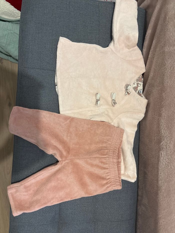 Lot de 2 pyjamas - photo numéro 3