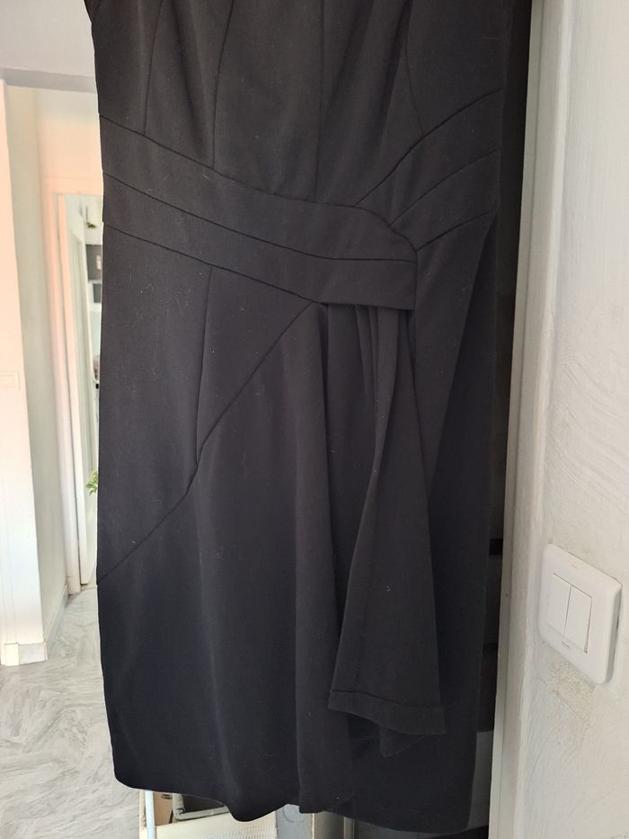 Robe noir - photo numéro 4
